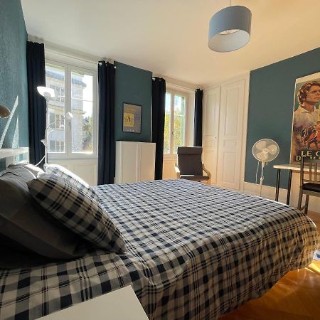 Le Locle : Bel Appartement Chaleureux Exterior foto